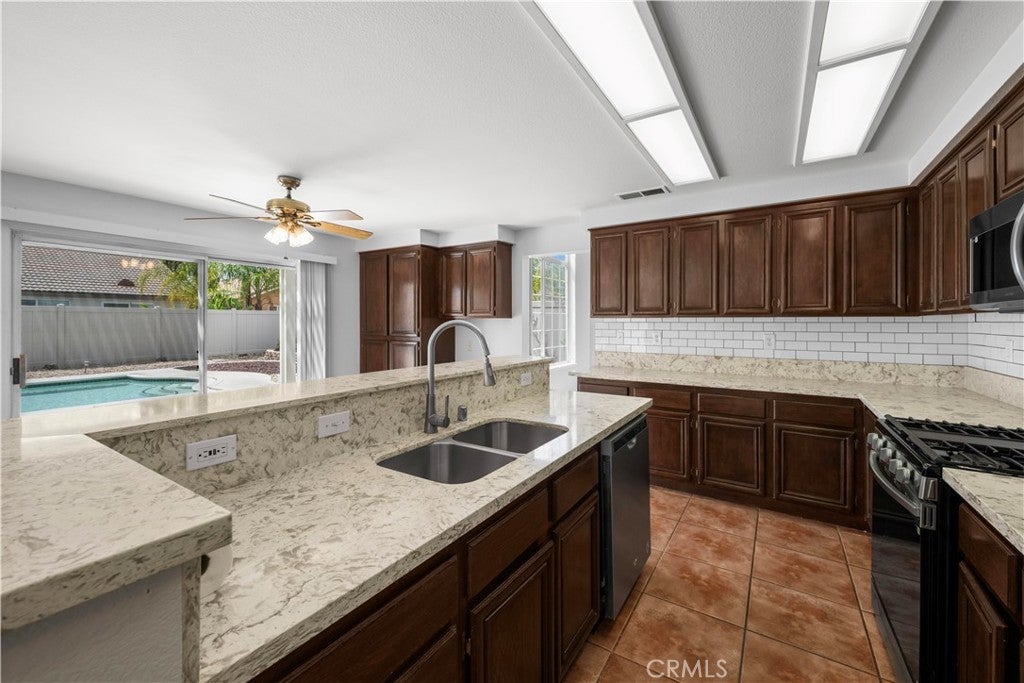 Photo of Listing #SW25071361