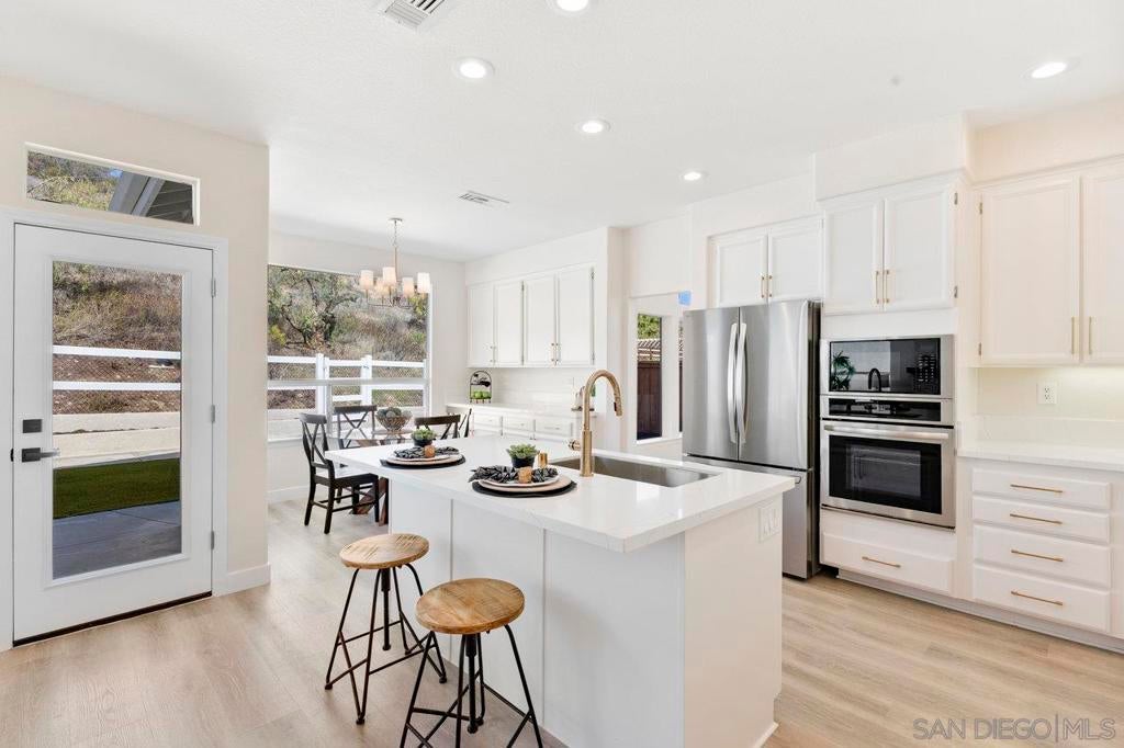 Photo of Listing #250023392SD