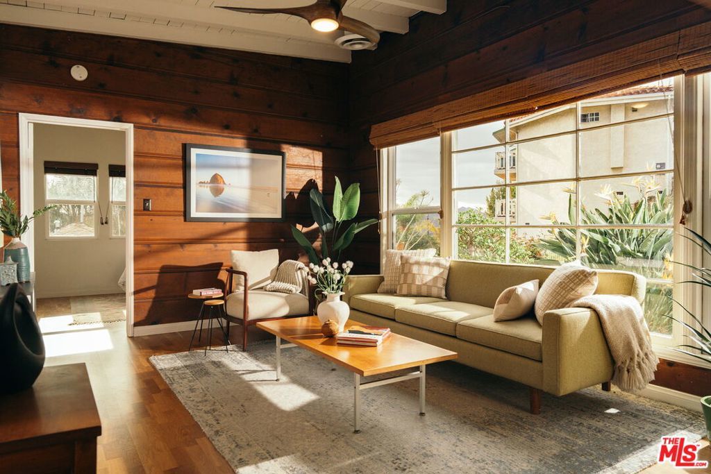 Photo of Listing #25517447