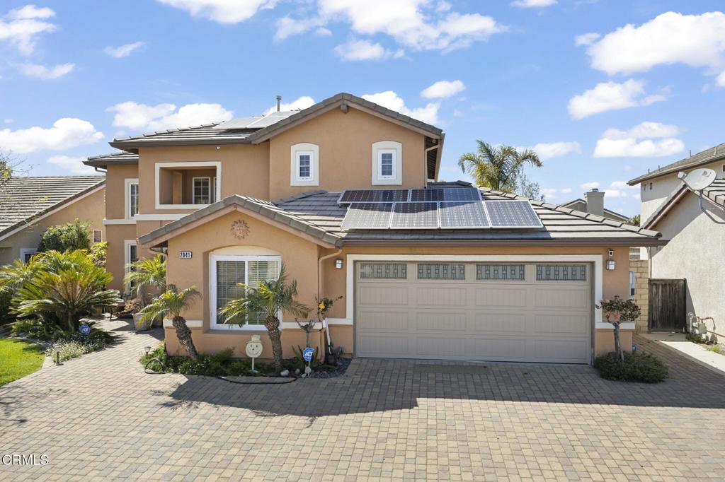 Photo of Listing #V1-29092