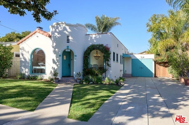 1825 260th Street, Lomita.