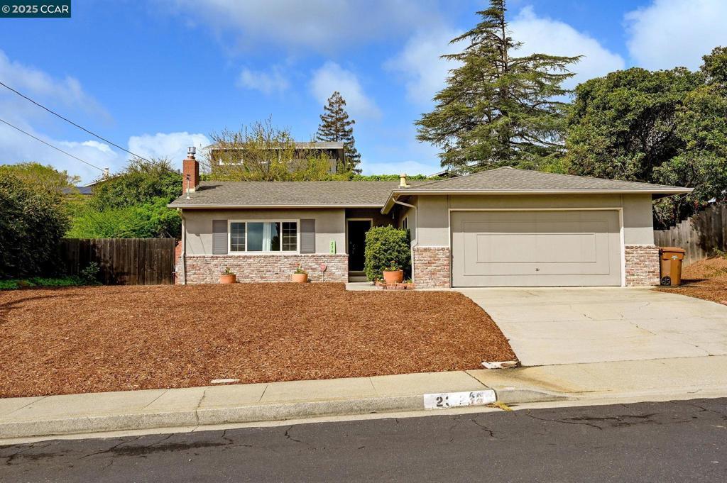 Photo of Listing #41091977