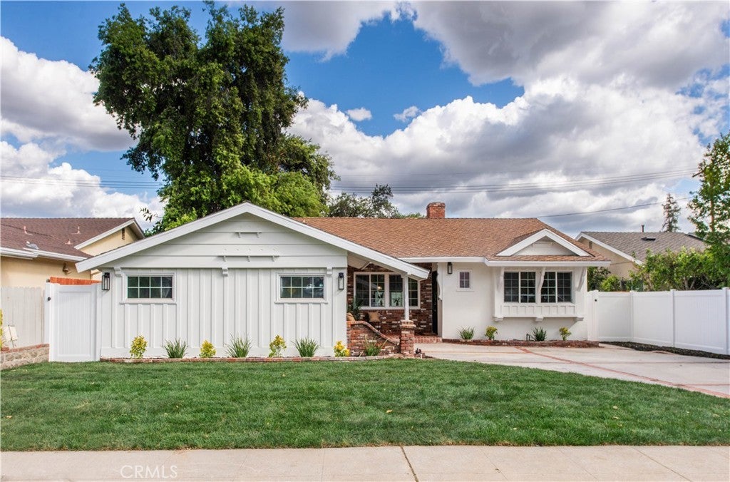 Photo of Listing #SR25068608