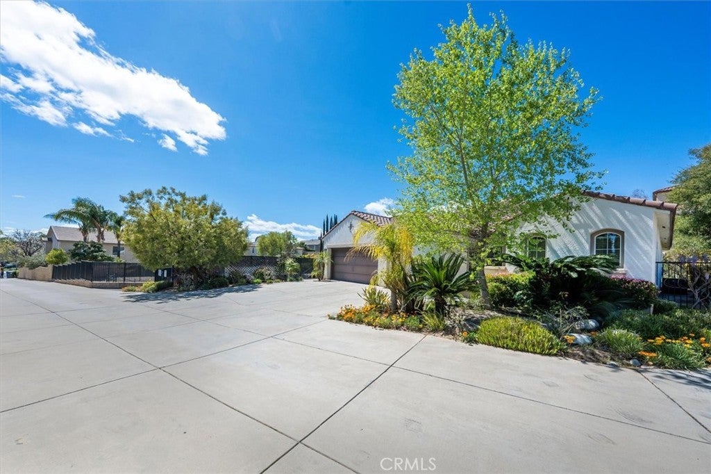 Photo of Listing #SR25072951