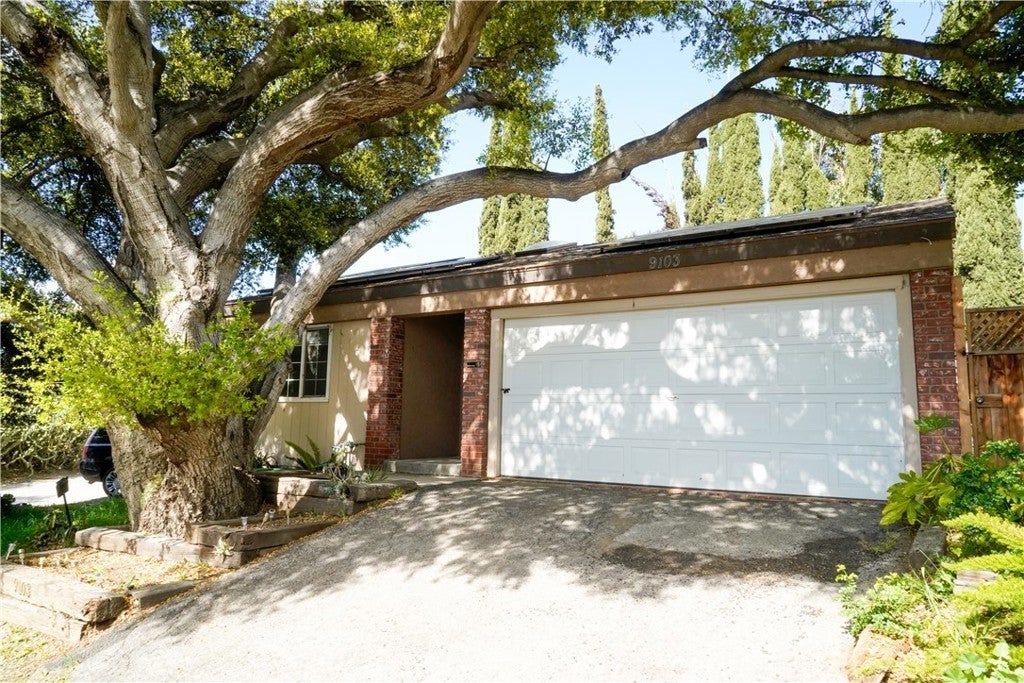 Photo of Listing #SR25030793