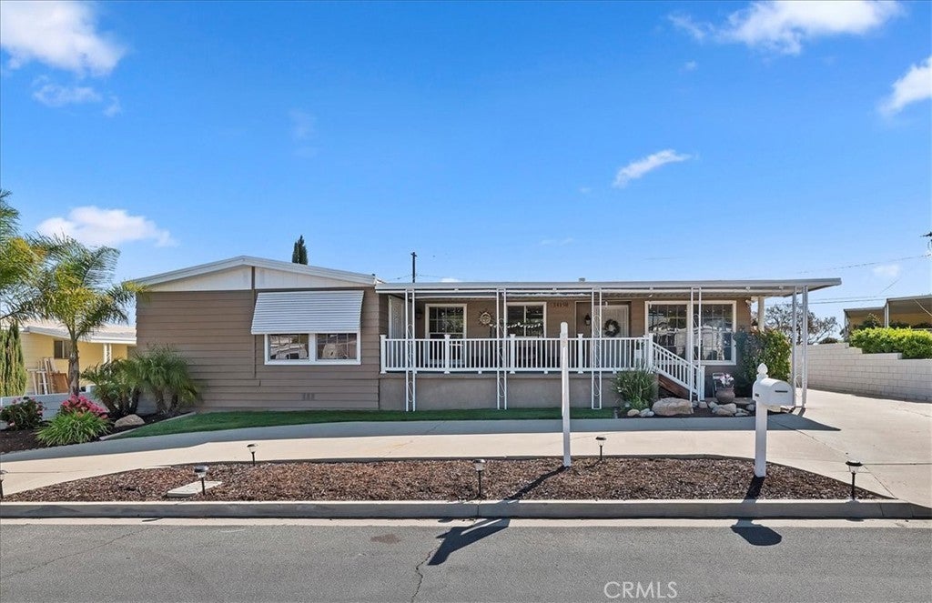 Photo of Listing #IV25073408