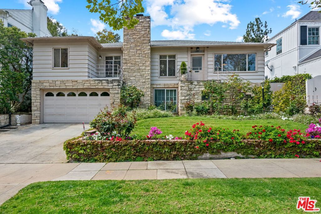 Photo of Listing #25519903