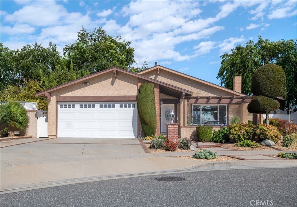 Photo of Listing #DW25073582