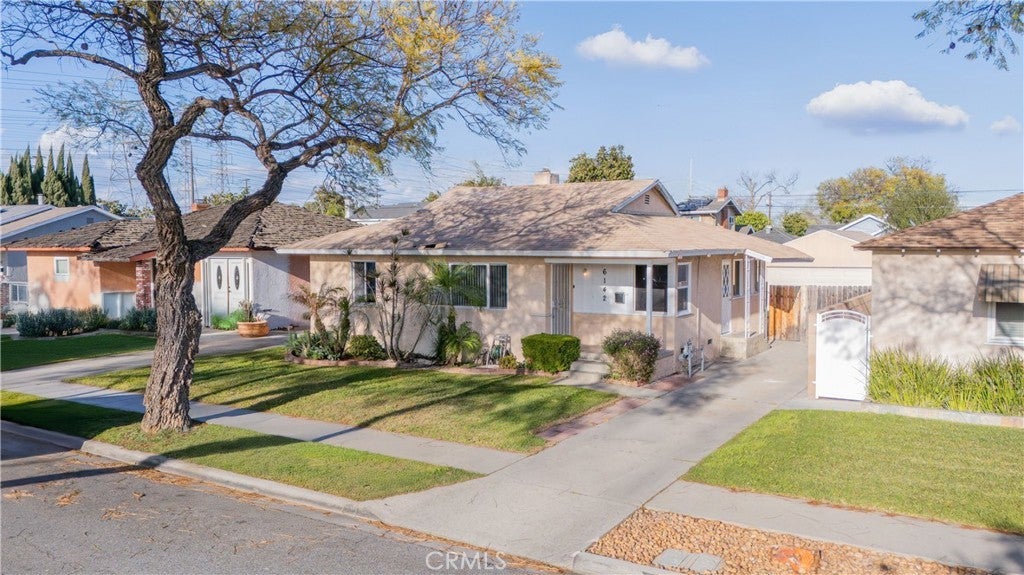 Photo of Listing #DW25073610