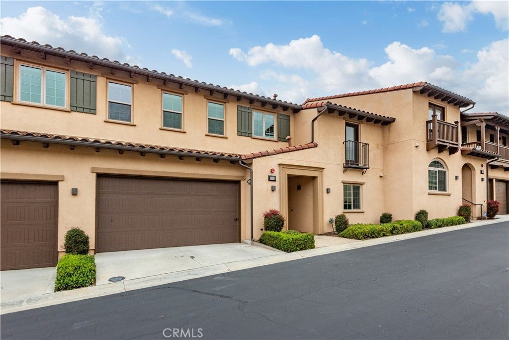 Photo of Listing #PV25073607