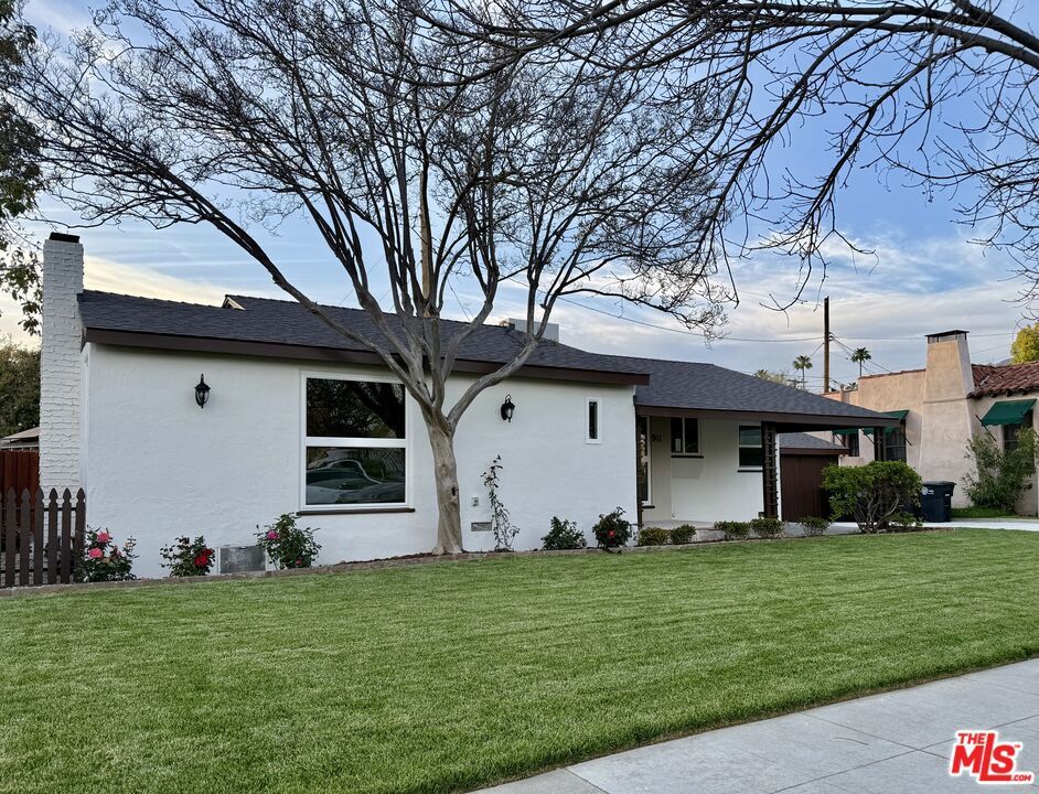 Photo of Listing #25520955