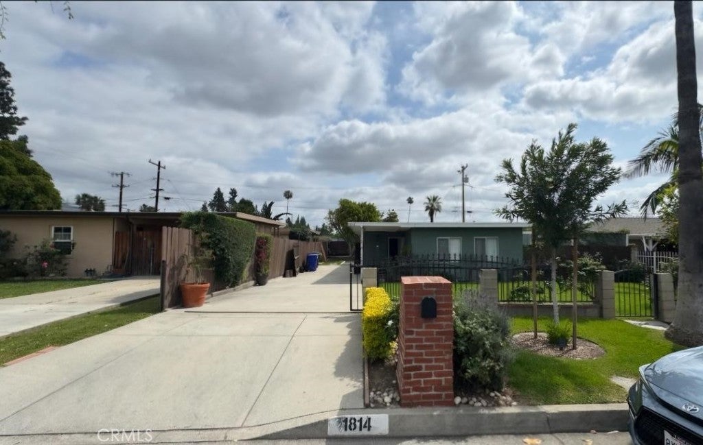 Photo of Listing #PF25073677