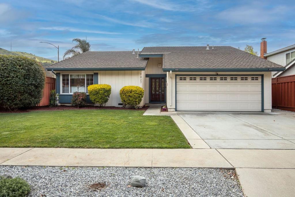 Photo of Listing #ML81996182