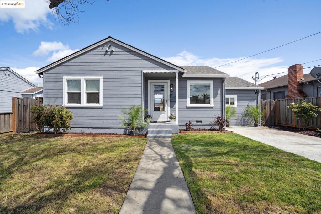 Photo of Listing #41092043