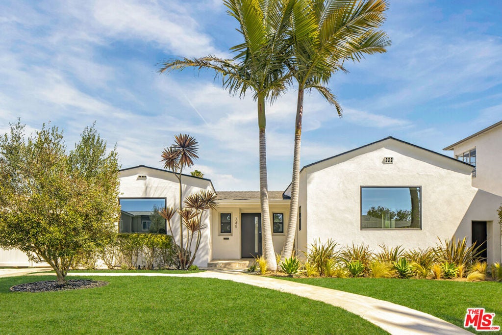 Photo of Listing #25518687