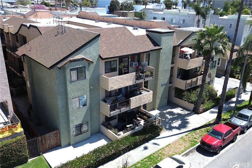 Photo of Listing #PW25073449