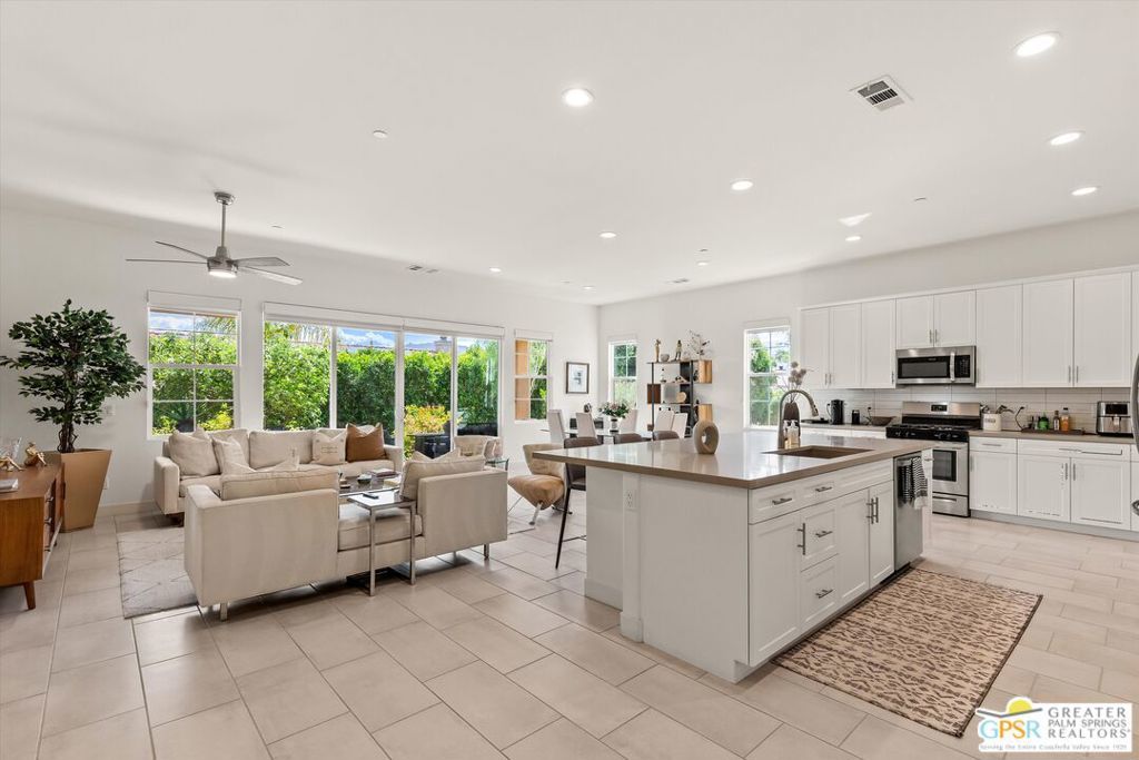 Photo of Listing #25519319PS