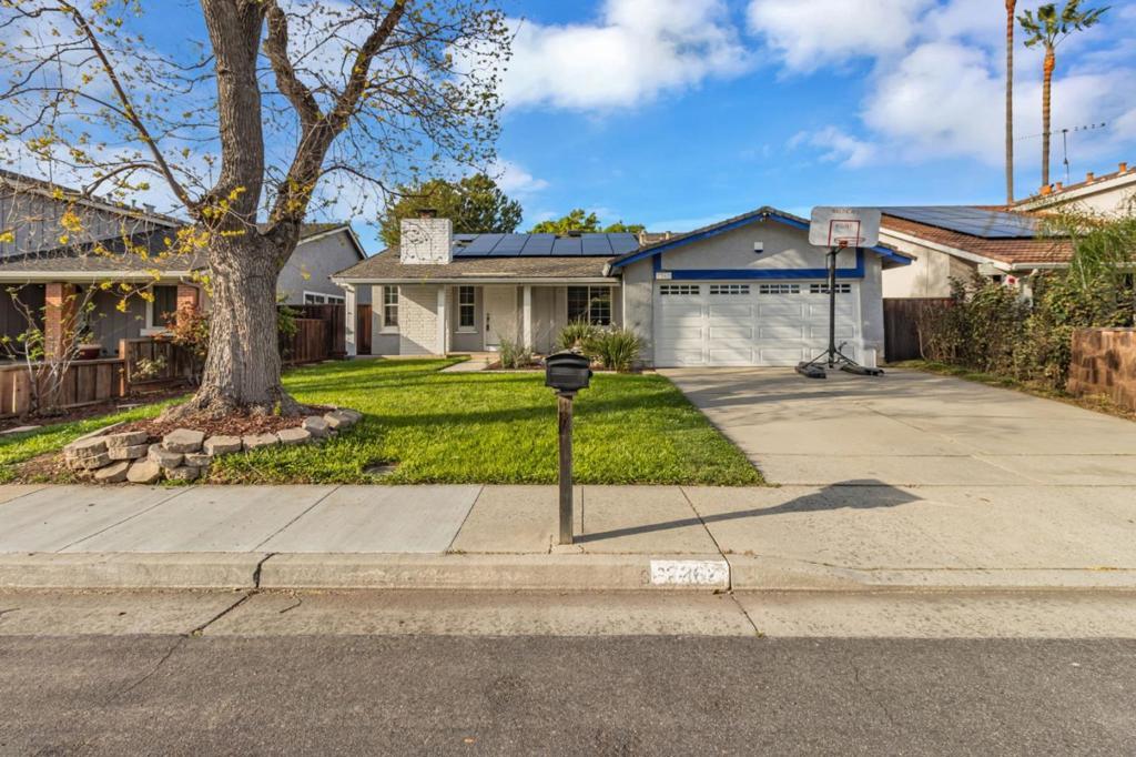 Photo of Listing #ML82000849