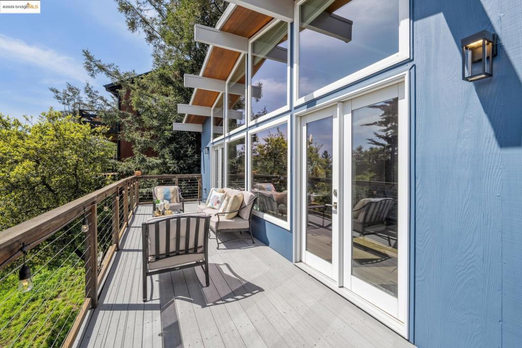 Photo of Listing #41092093