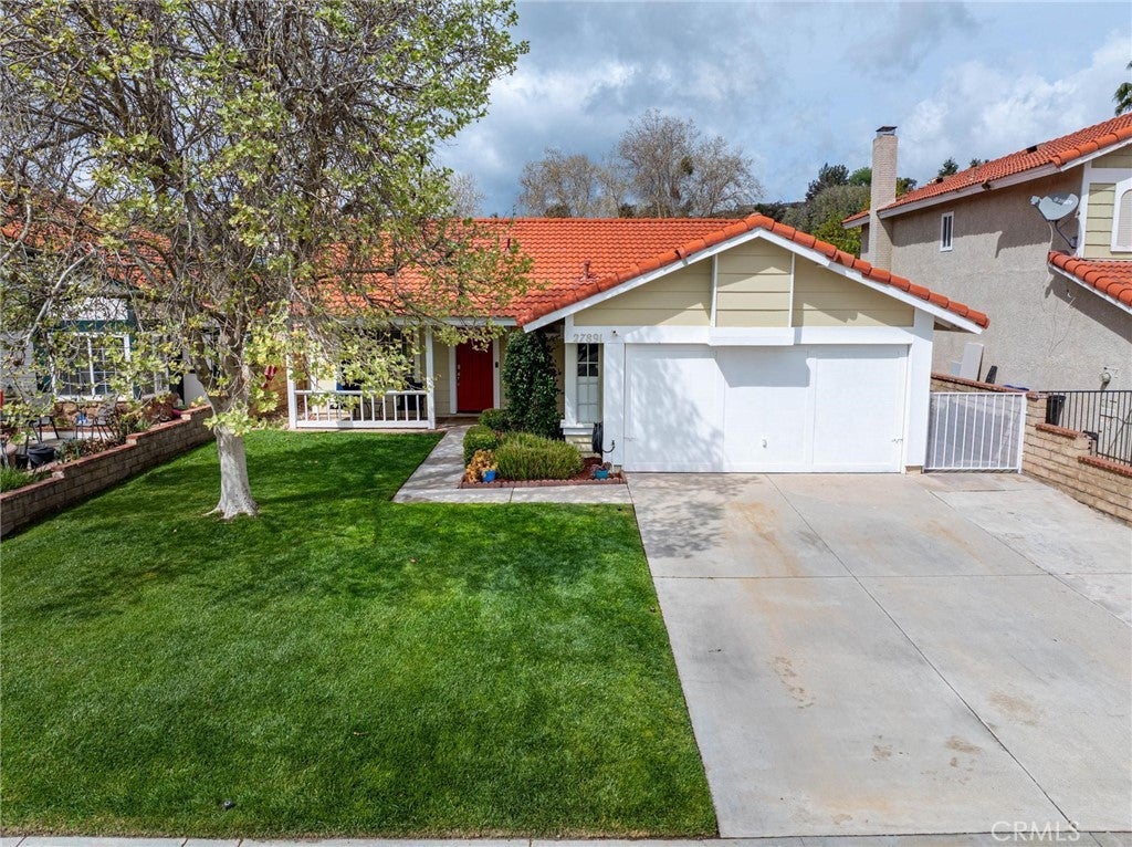 Photo of Listing #SR25074031