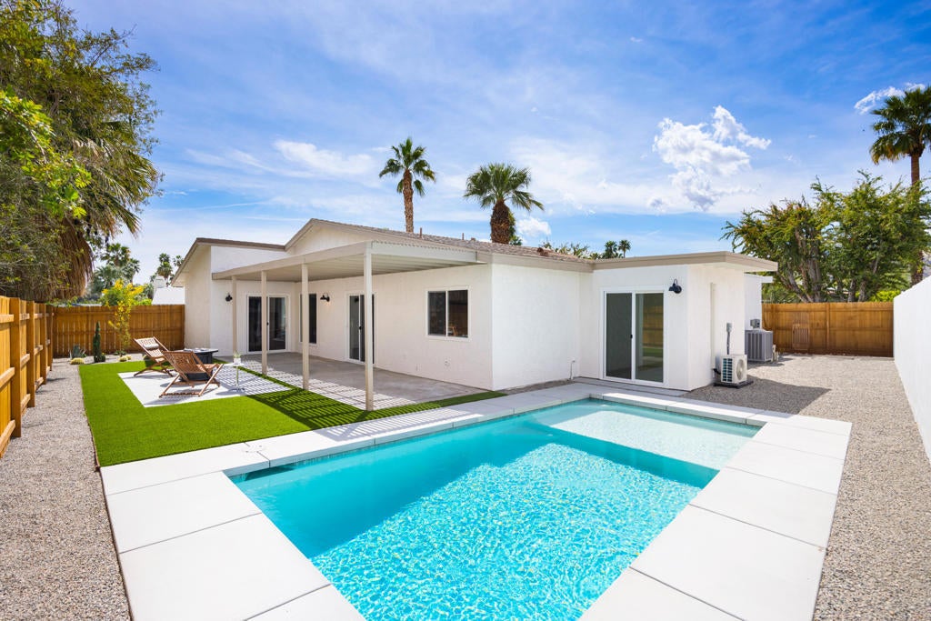 Photo of Listing #219127885DA