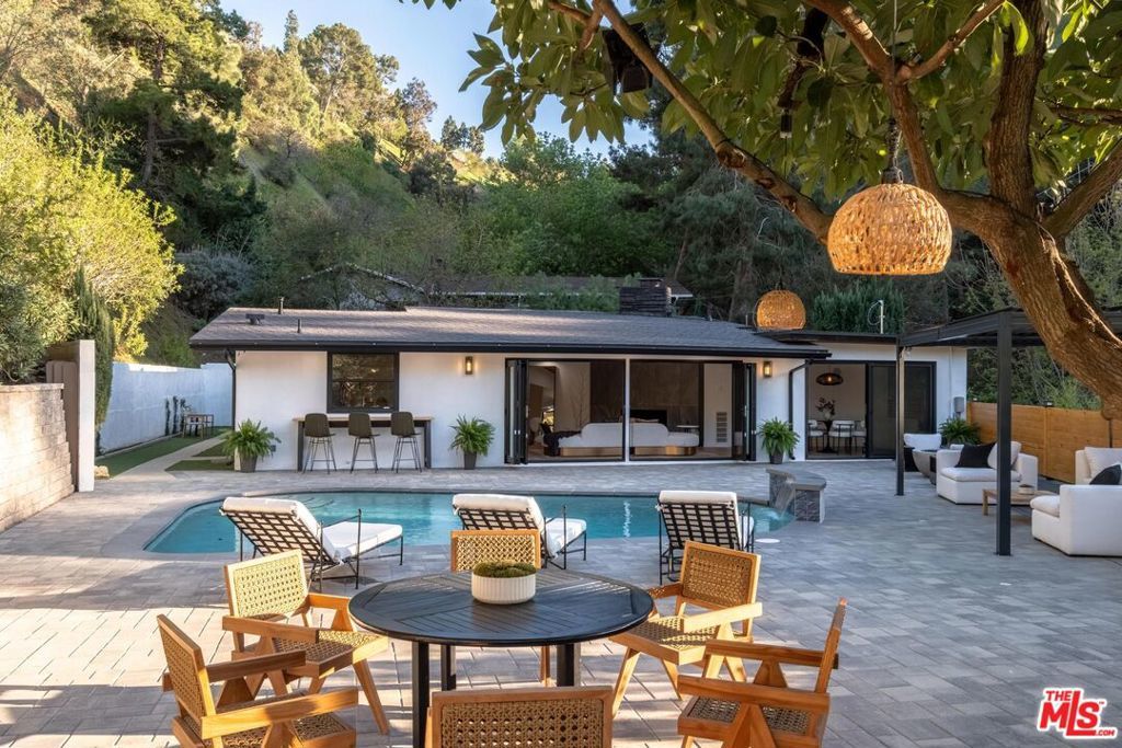 Photo of Listing #25521153