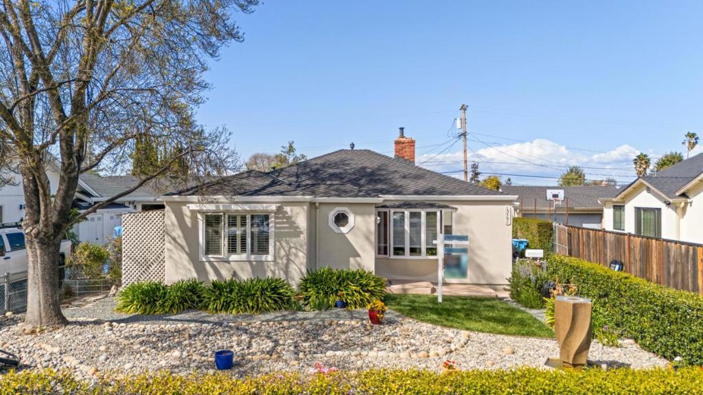 Photo of Listing #ML82001148