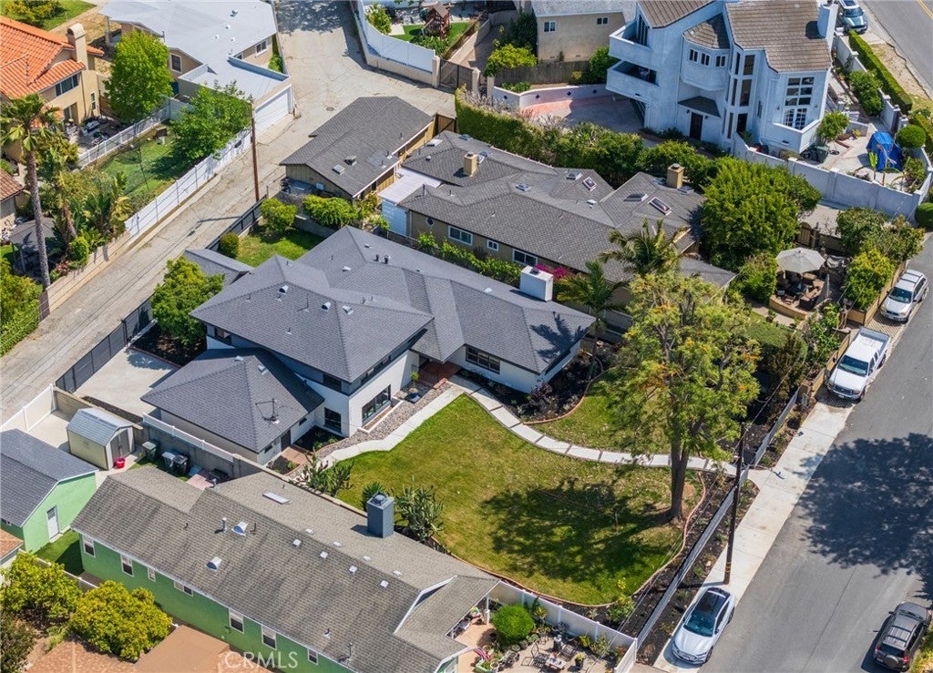 Photo of Listing #SB25074378