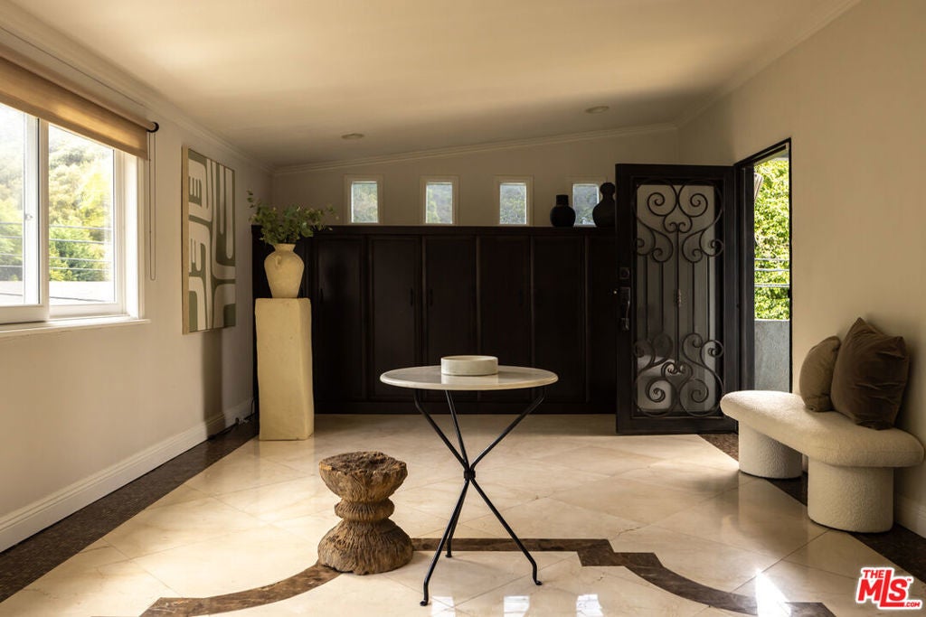 Photo of Listing #25520795