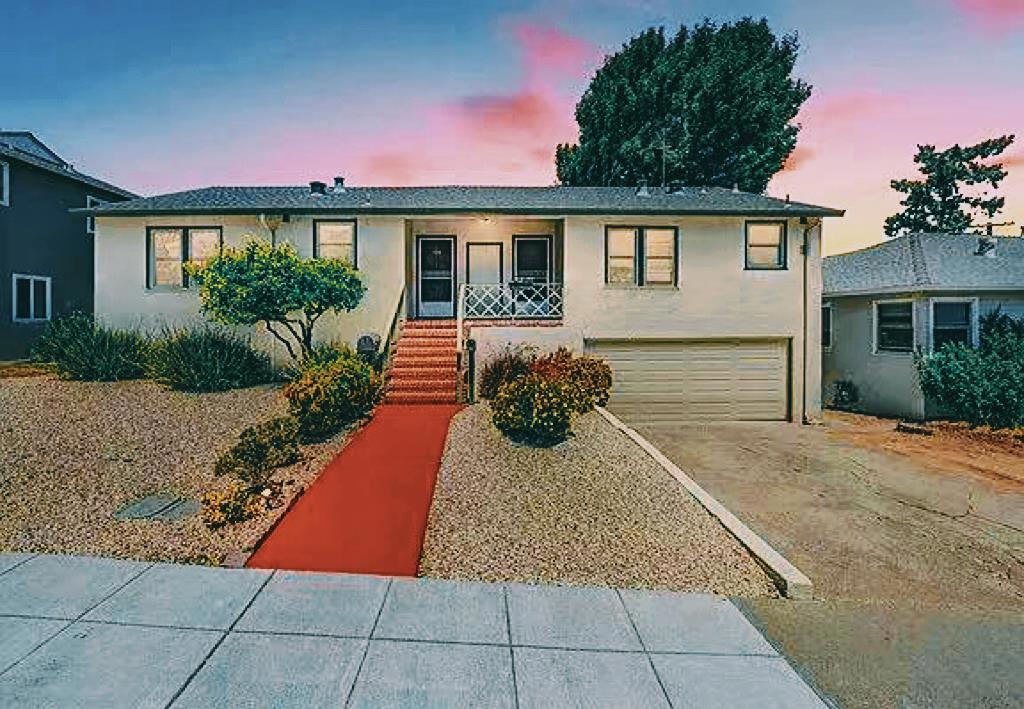 Photo of Listing #ML81997856