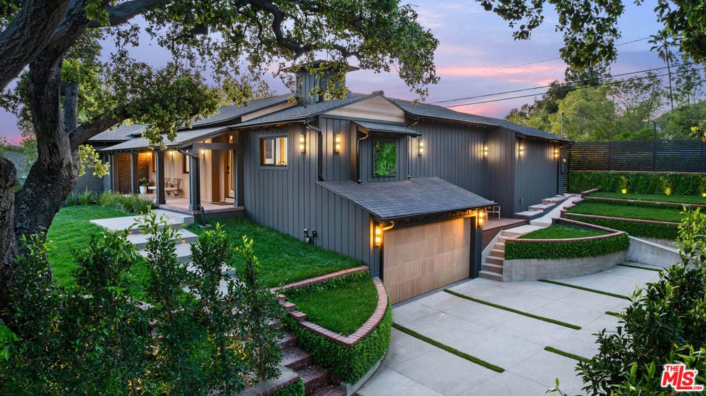 Photo of Listing #25521457