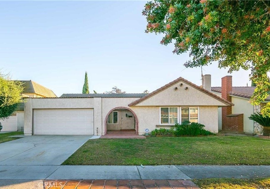 Photo of Listing #PW25074360