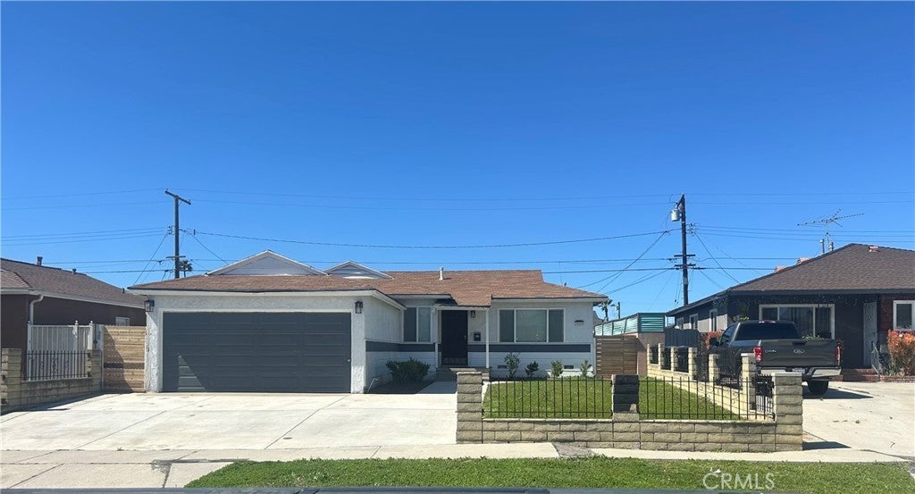 Photo of Listing #SB25074432