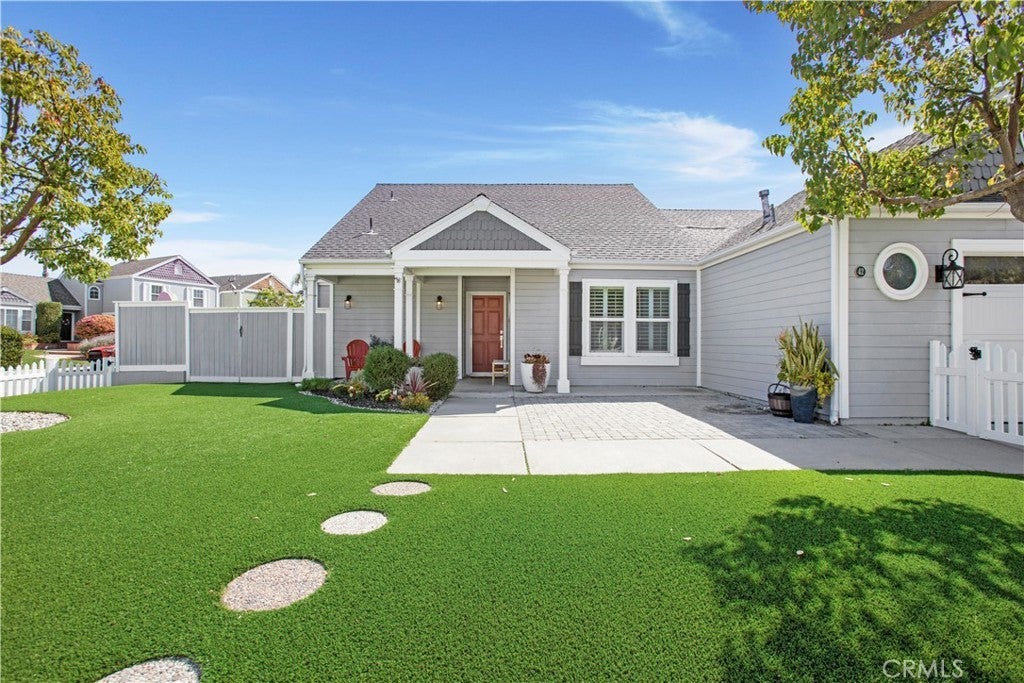 Photo of Listing #OC25073861