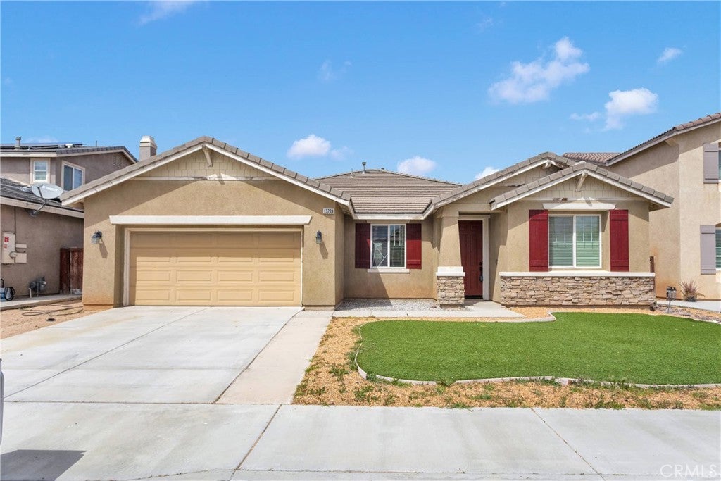 Photo of Listing #IV25073574