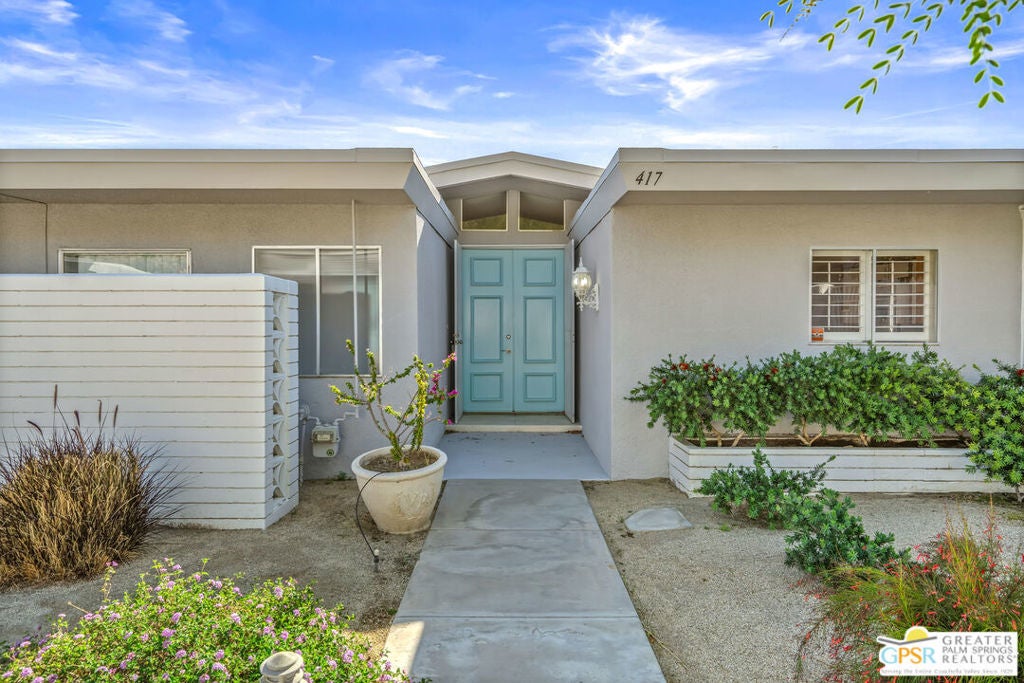 417 Avenida Granada, Palm Springs