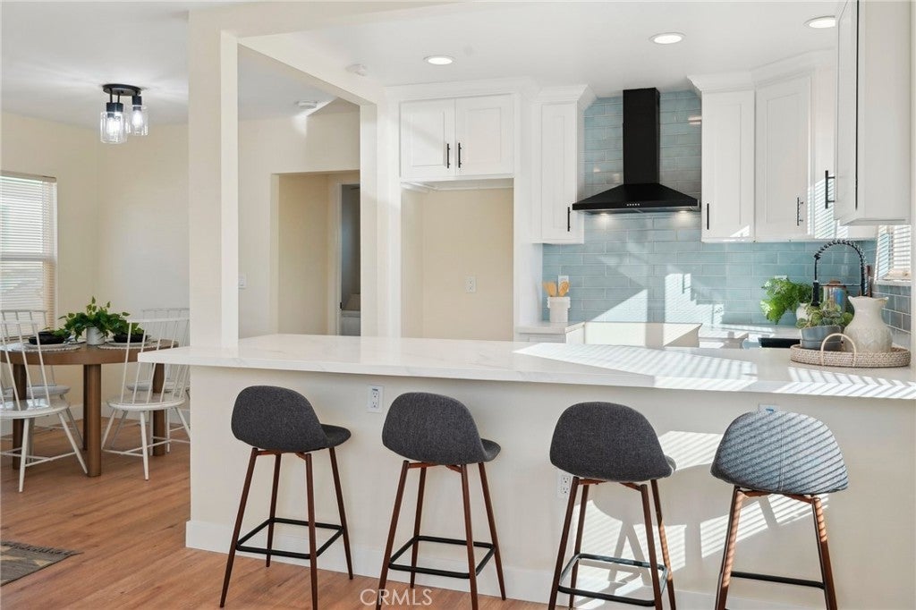 Photo of Listing #IV25074789