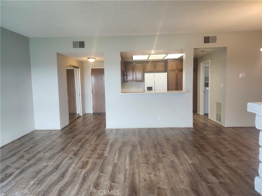 Photo of Listing #PW25072855