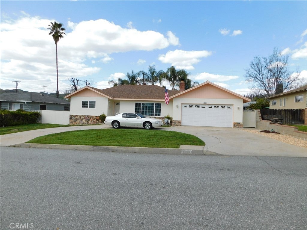 Photo of Listing #IG25067402