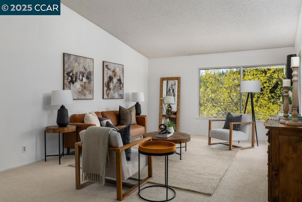 Photo of Listing #41092290