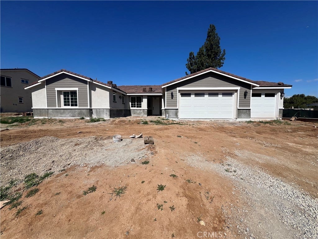 Photo of Listing #IV25075420