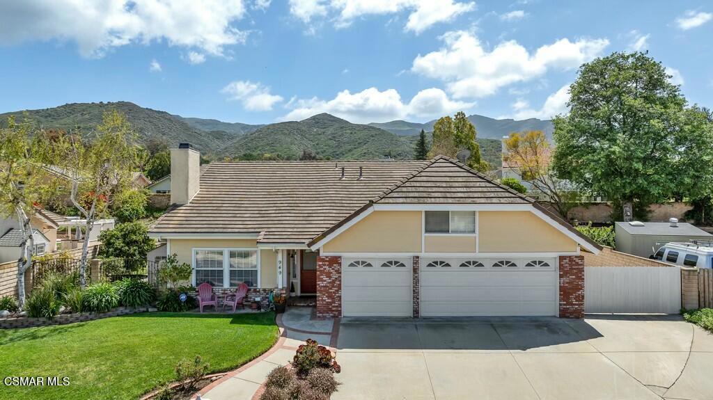 Photo of Listing #225001702