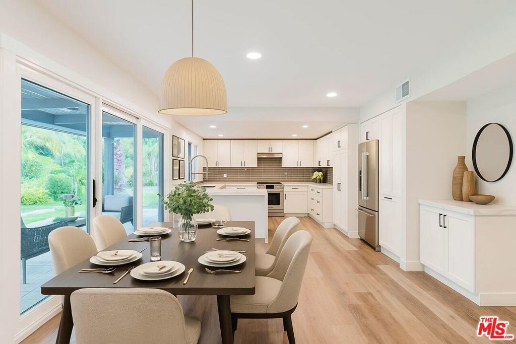 Photo of Listing #25521033