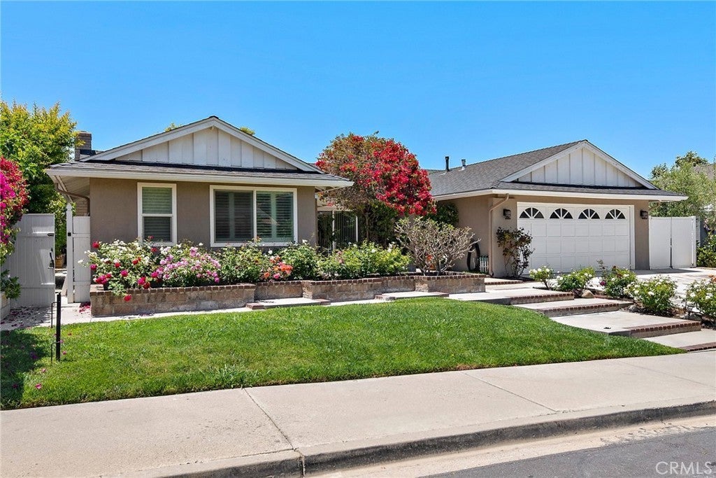 Photo of Listing #OC25075467