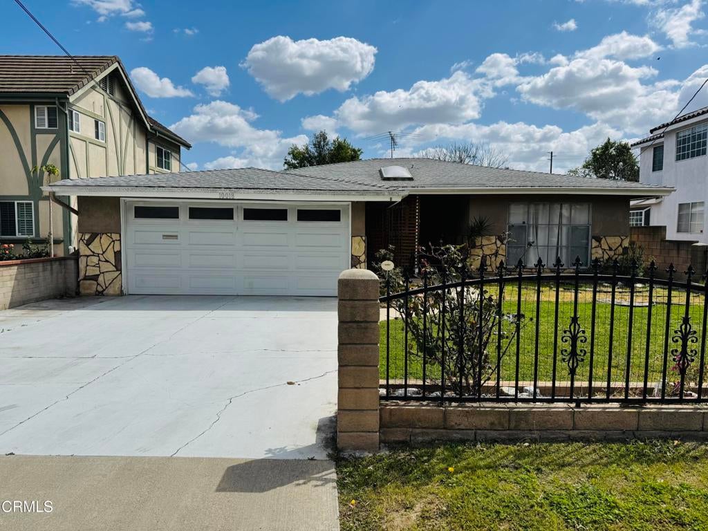 Photo of Listing #P1-21608