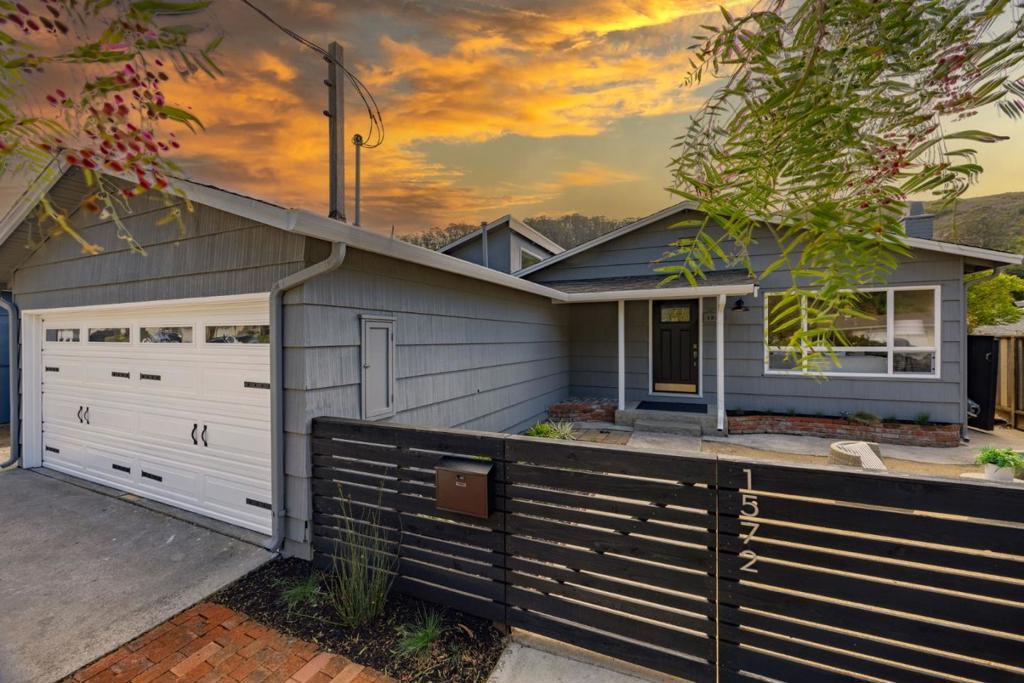 Photo of Listing #ML82001331