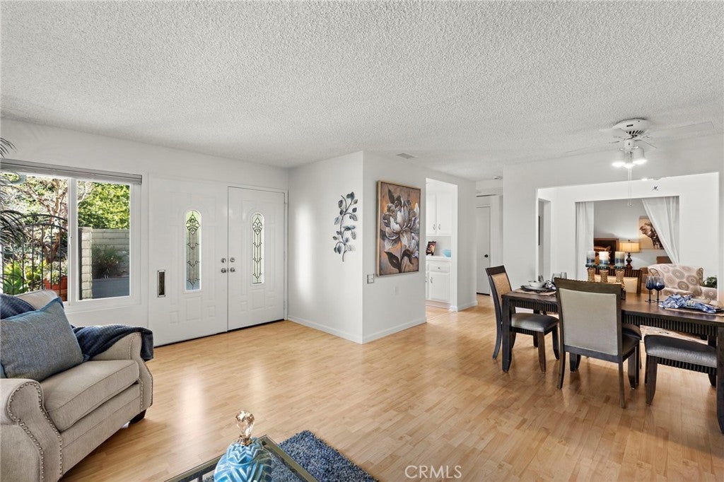 Photo of Listing #OC25075243