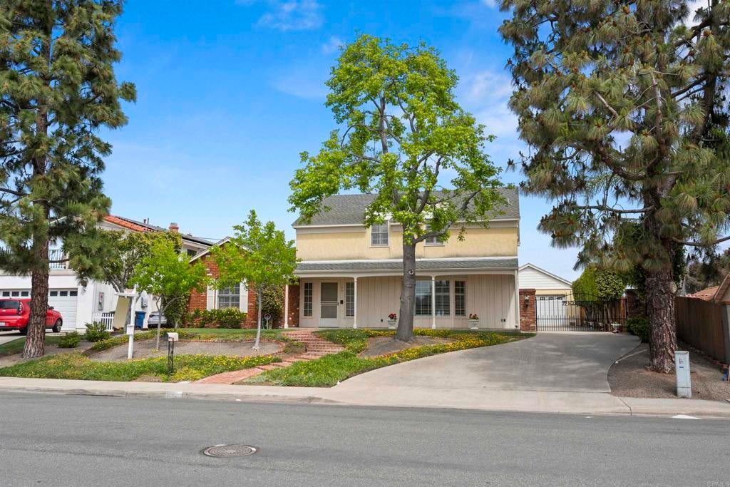 Photo of Listing #PTP2502456