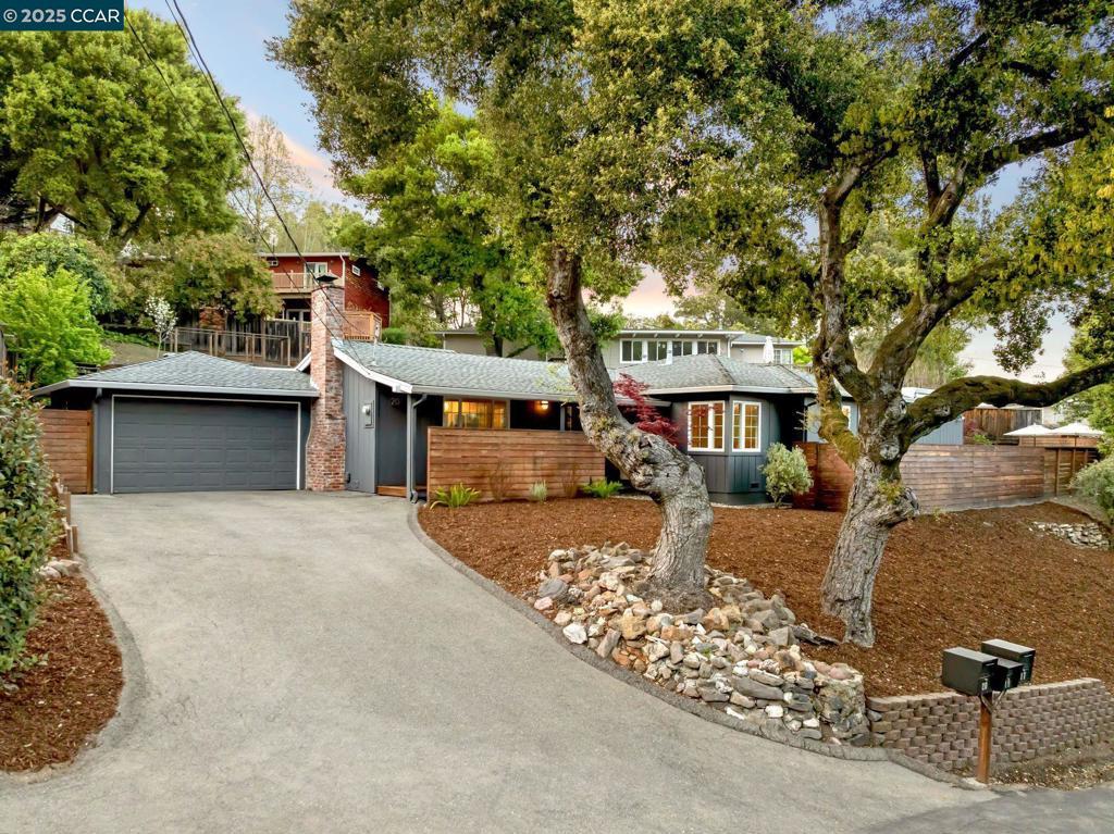 Photo of Listing #41092354