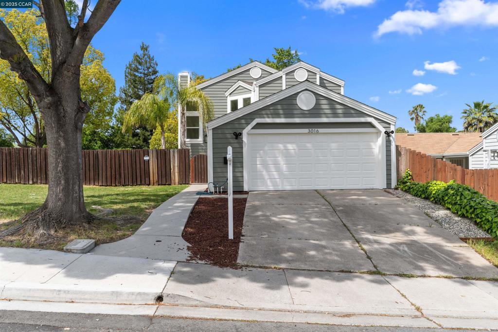 Photo of Listing #41092356